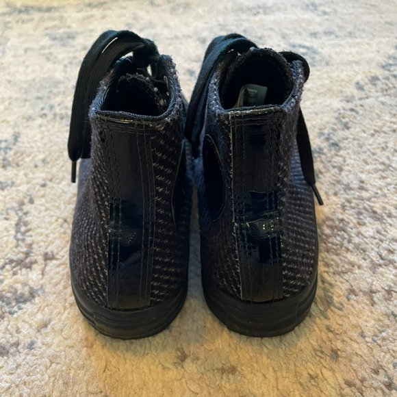 Converse | Chuck Taylor Wonderland Black Knit High Top Lace Up Shoe Women's 7 - Picture 6 of 9
